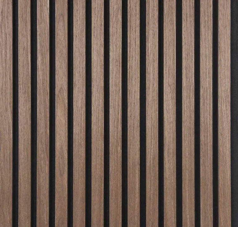 NordLyd™ Premium Akustyczny Panel Lamelowy — Dąb Naturalny (2,7 x 1,10 m)